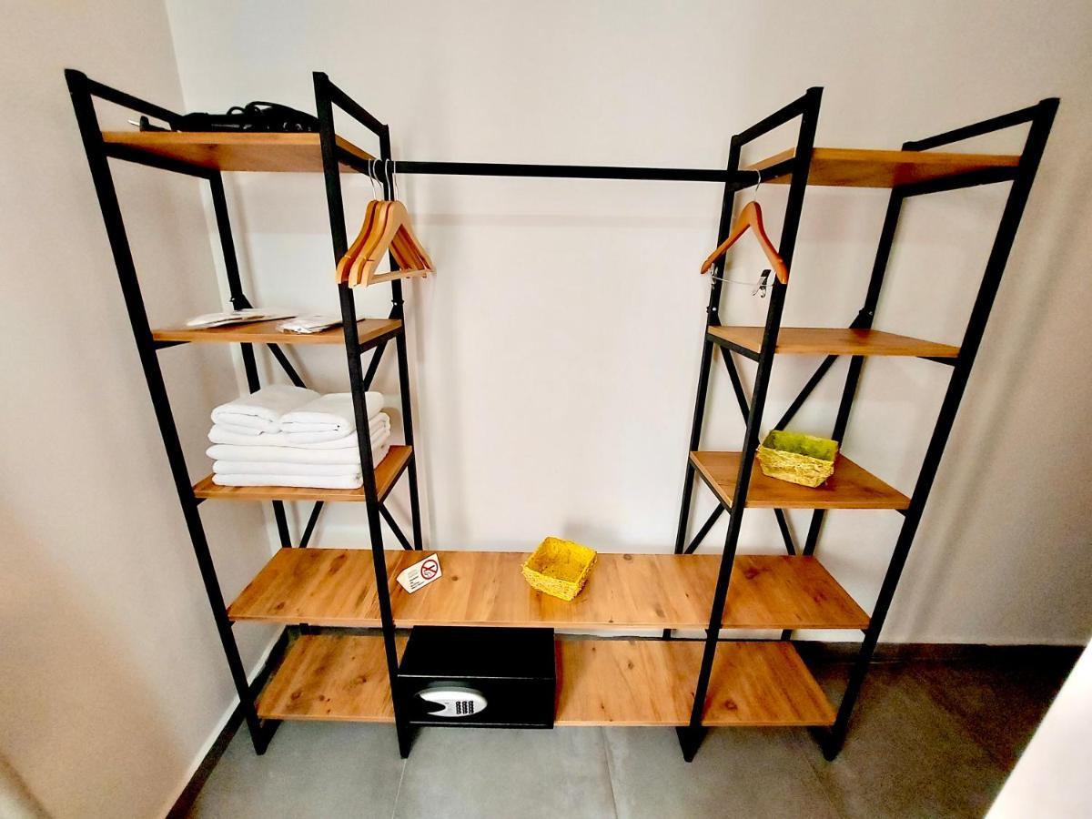 Hotel Mates Port 5*